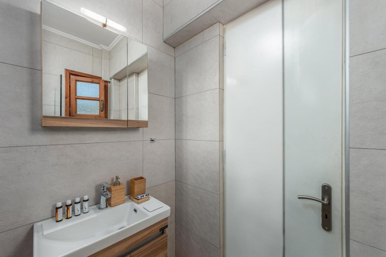 קאטליוס Albouro Seafront Apartments מראה חיצוני תמונה