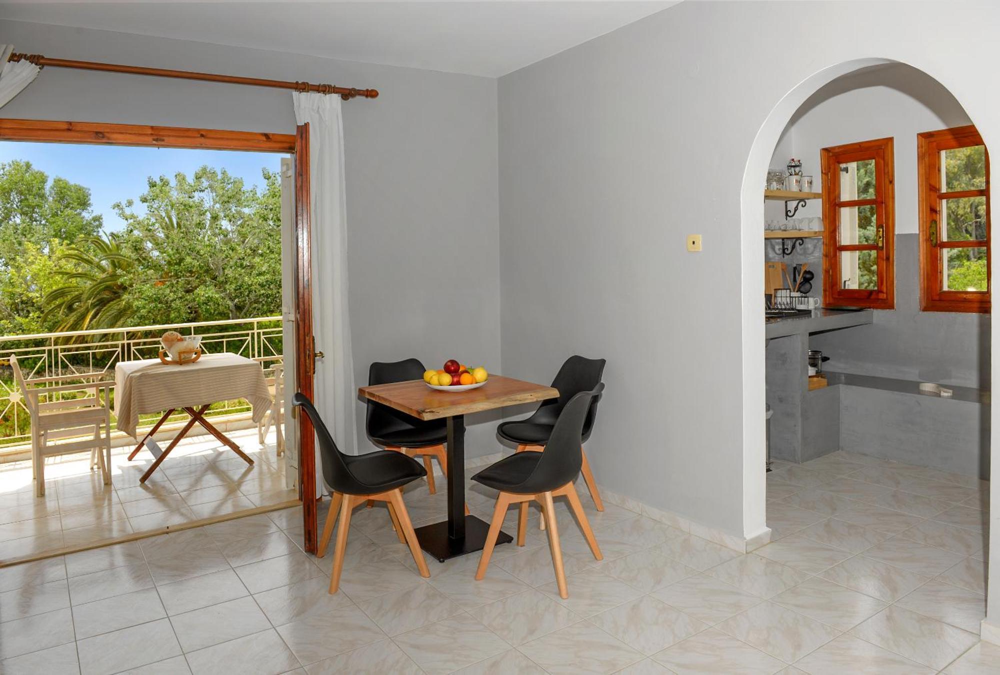 קאטליוס Albouro Seafront Apartments מראה חיצוני תמונה