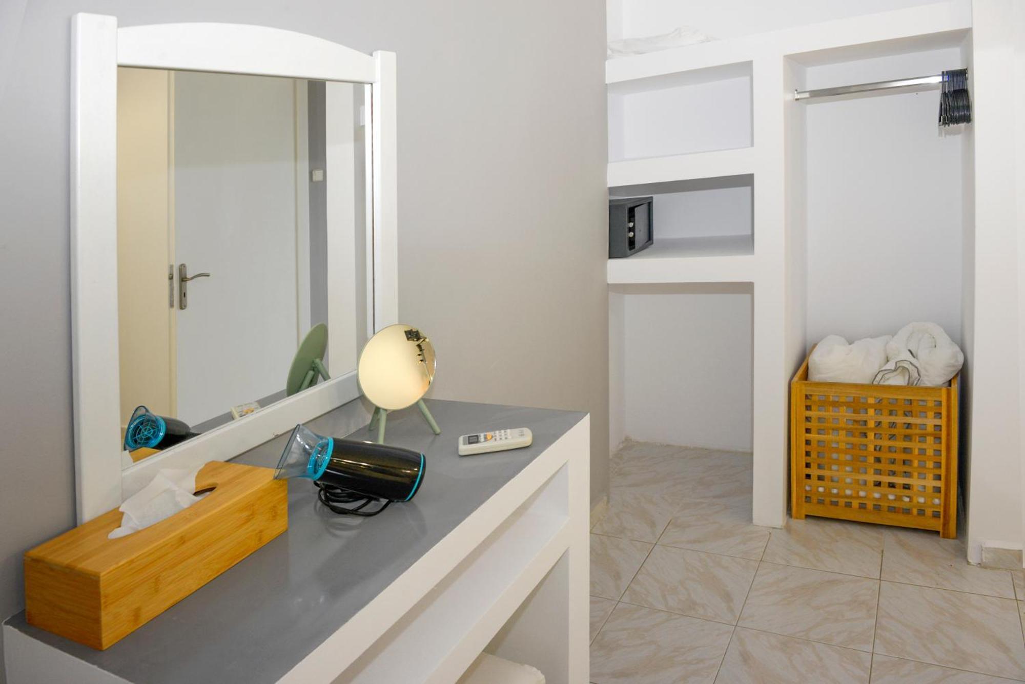 קאטליוס Albouro Seafront Apartments מראה חיצוני תמונה