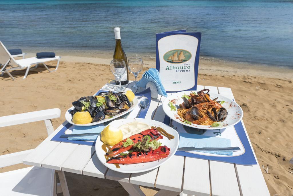 קאטליוס Albouro Seafront Apartments מראה חיצוני תמונה